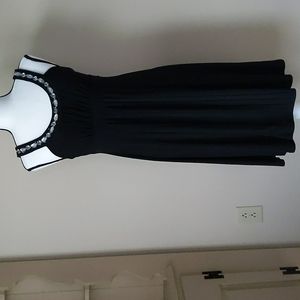 Signature by Sangria Embellished Pleated Empire Waist Dress 6 Black